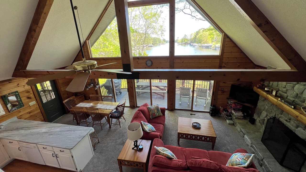 Photo of Livingroom in Timber Creek