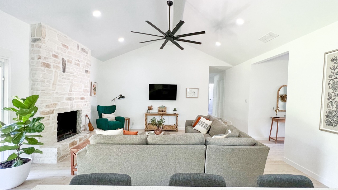 Photo of Livingroom in Round Rock