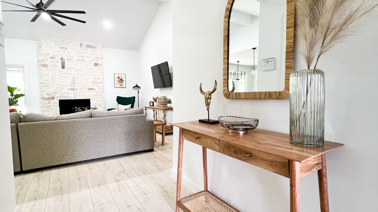 Photo of Livingroom in Round Rock