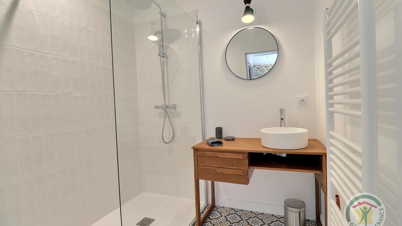 Photo of Bathroom in Saint-Georges-de-Chesne