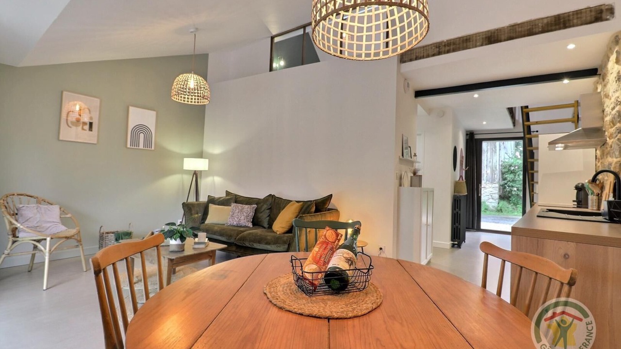 Photo of Livingroom in Saint-Georges-de-Chesne