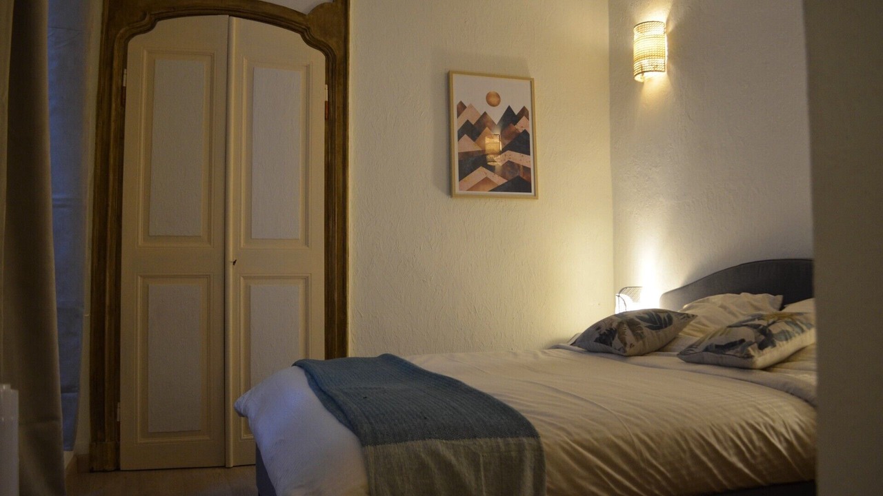 Photo of Bedroom in Evian-les-Bains