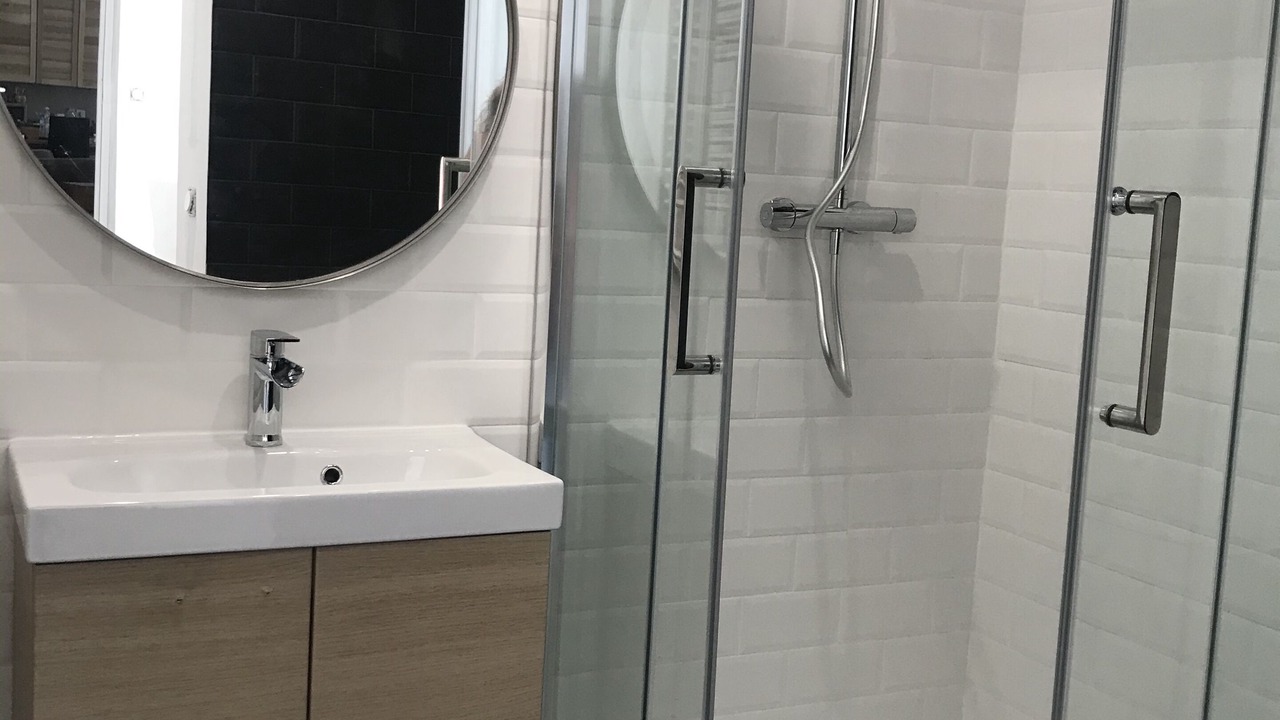 Photo of Bathroom in Les Pennes-Mirabeau