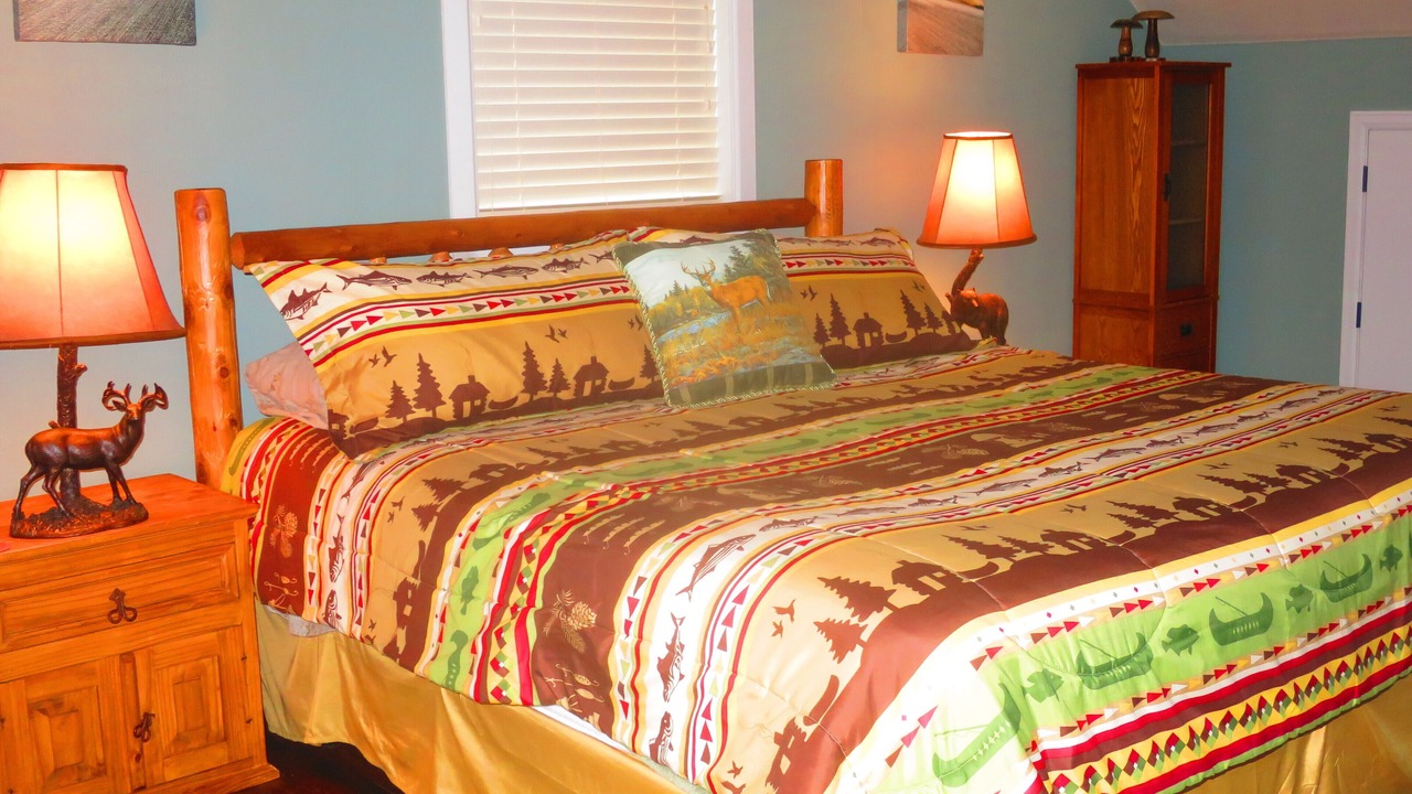 Photo of Bedroom in Woodland Park