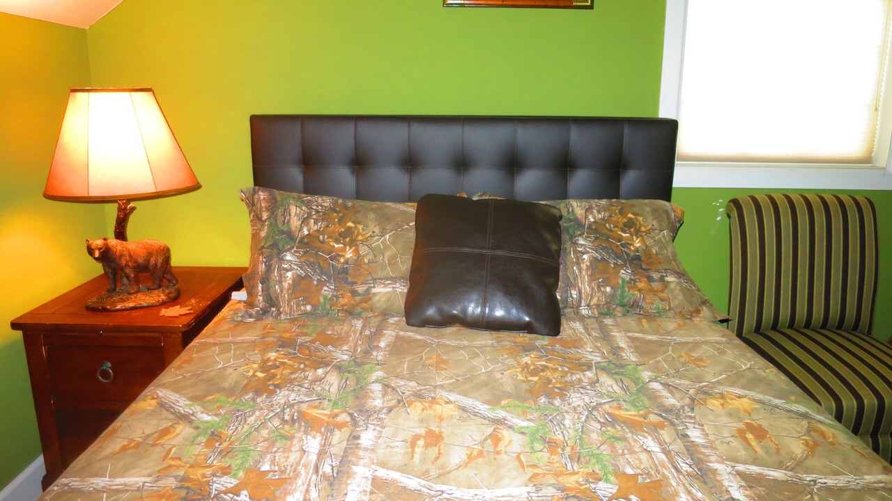 Photo of Bedroom in Woodland Park