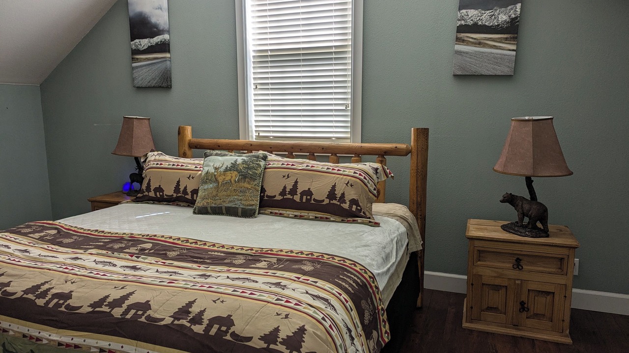 Photo of Bedroom in Woodland Park