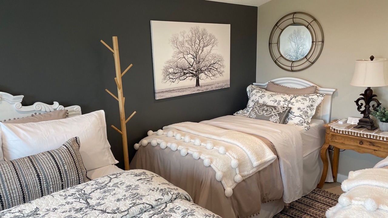 Photo of Bedroom in Holladay