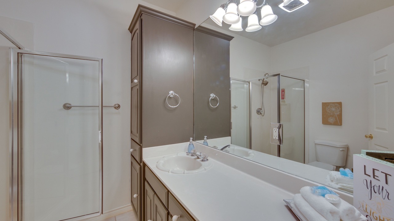 Photo of Bathroom in Hawkins
