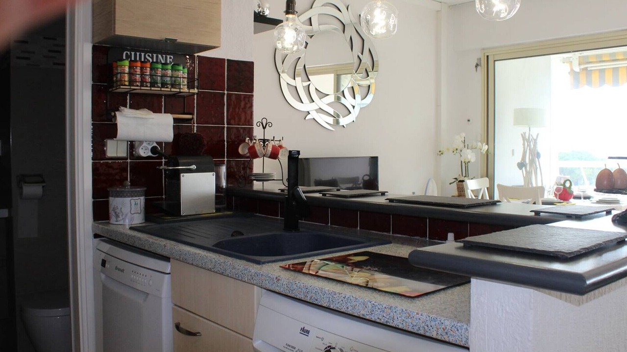 Photo of Kitchen in Villeneuve Loubet Beach