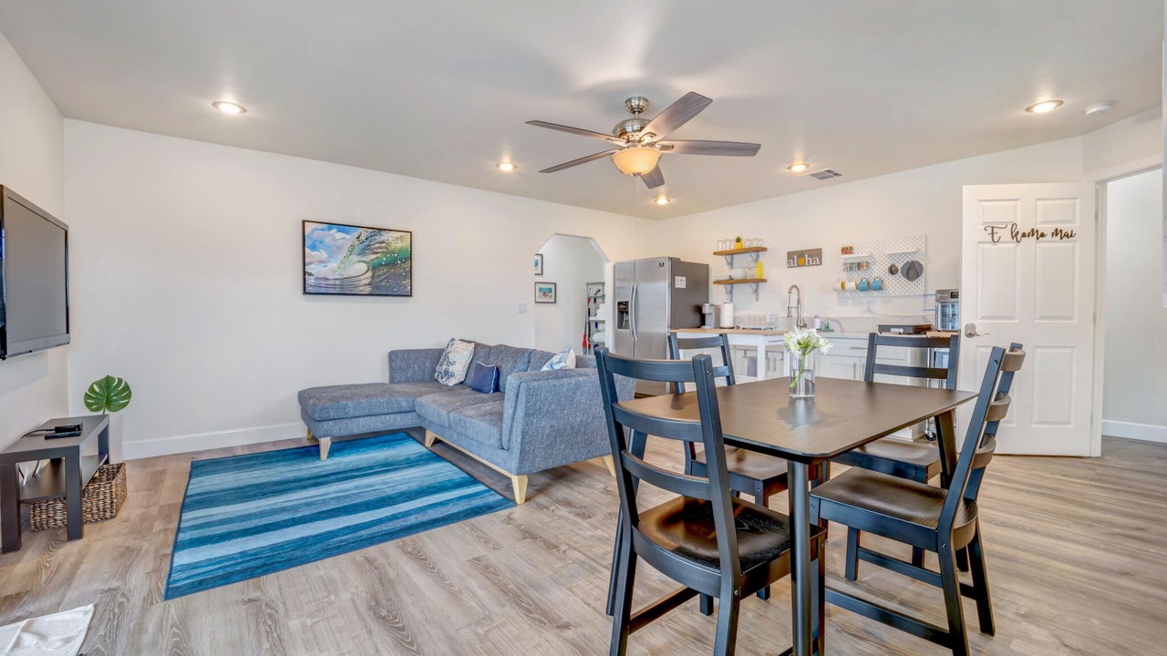 Photo of Livingroom in Waianae