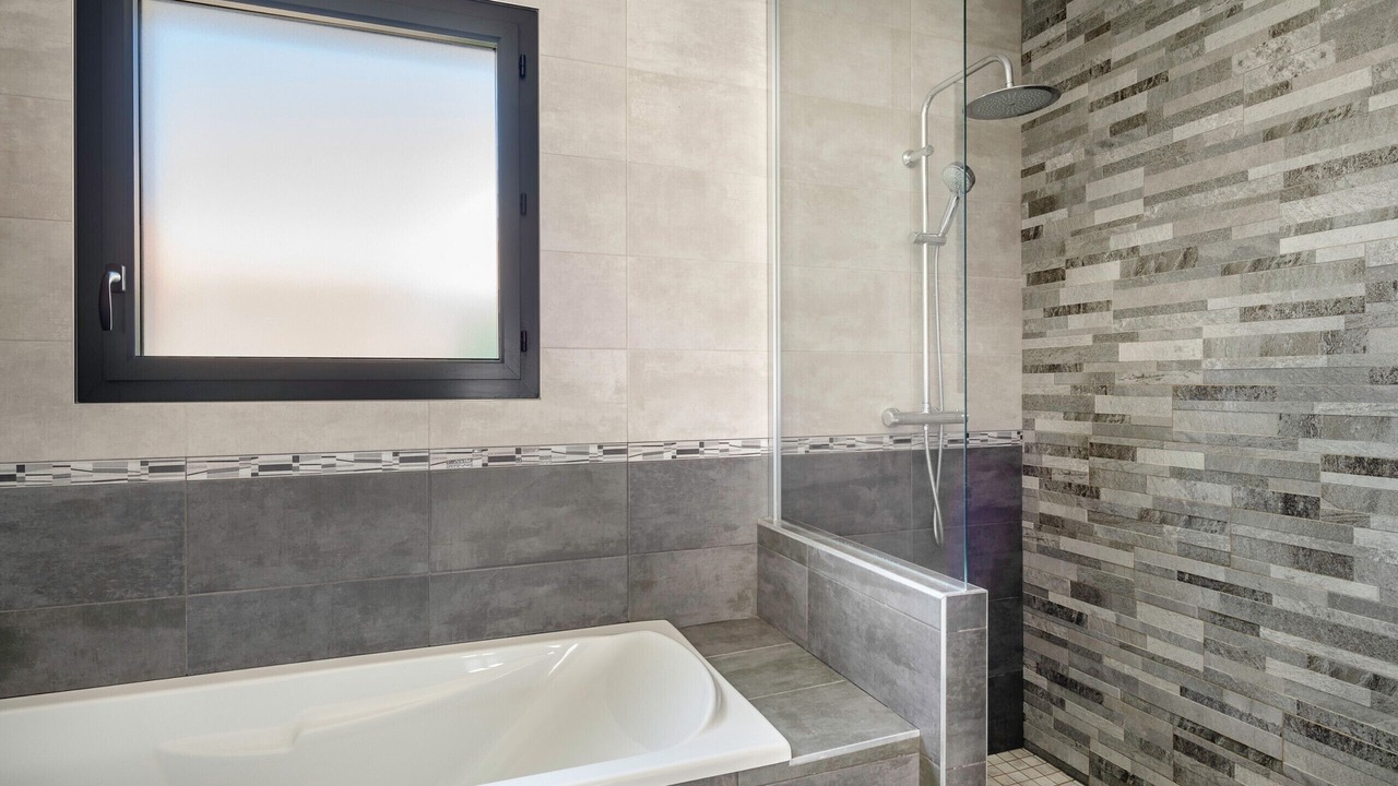 Photo of Bathroom in La Plaine-sur-Mer
