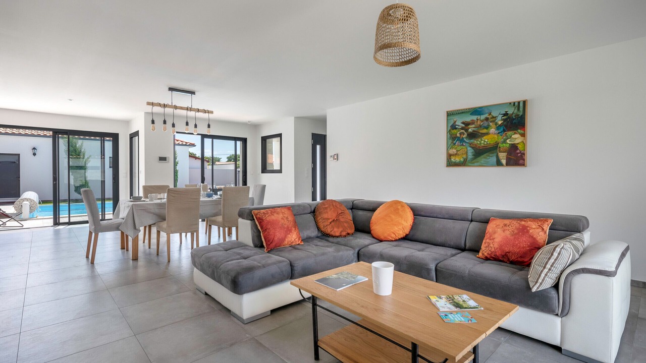 Photo of Livingroom in La Plaine-sur-Mer