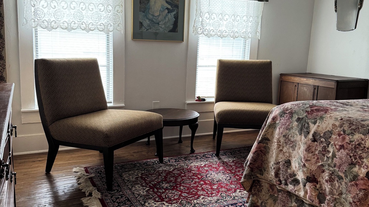 Photo of Bedroom in Roanoke