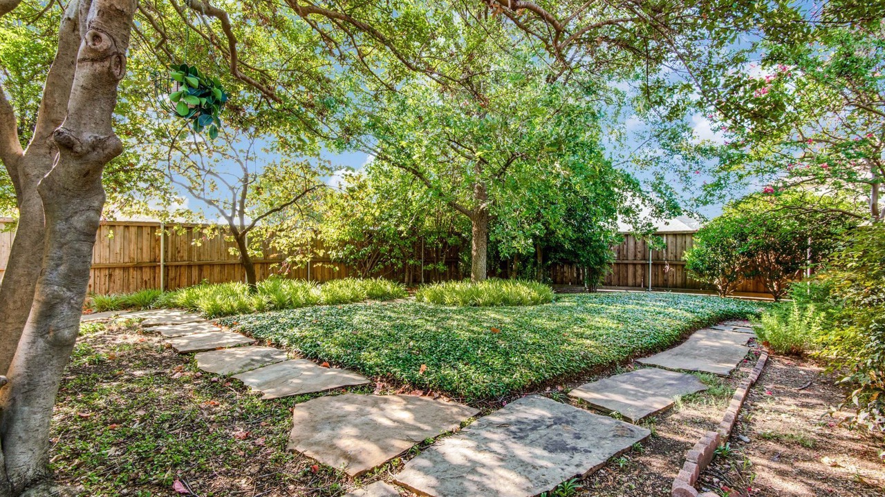 Photo of Outdoor in Carrollton
