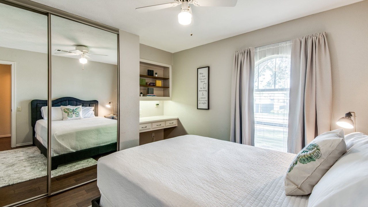 Photo of Bedroom in Carrollton