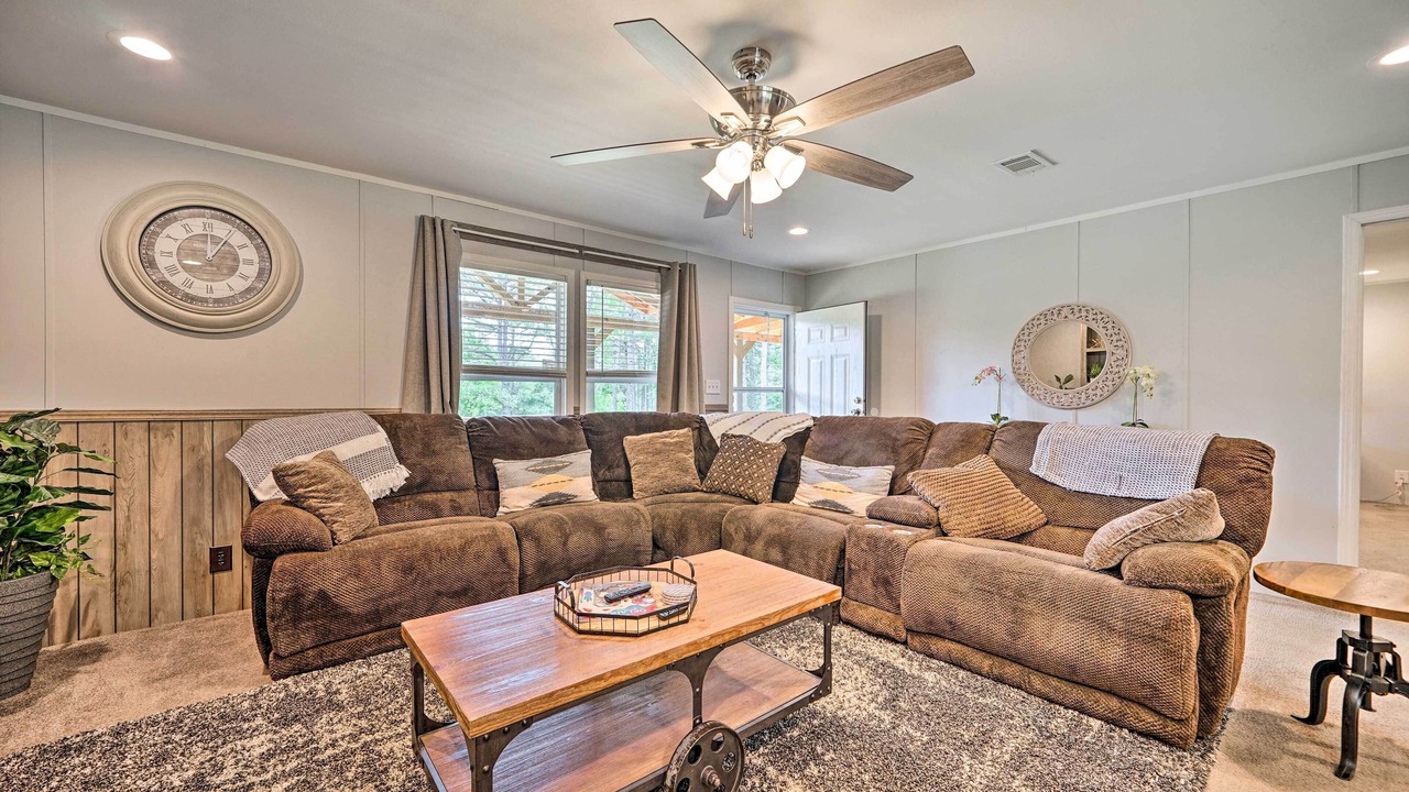 Photo of Livingroom in Tuskahoma