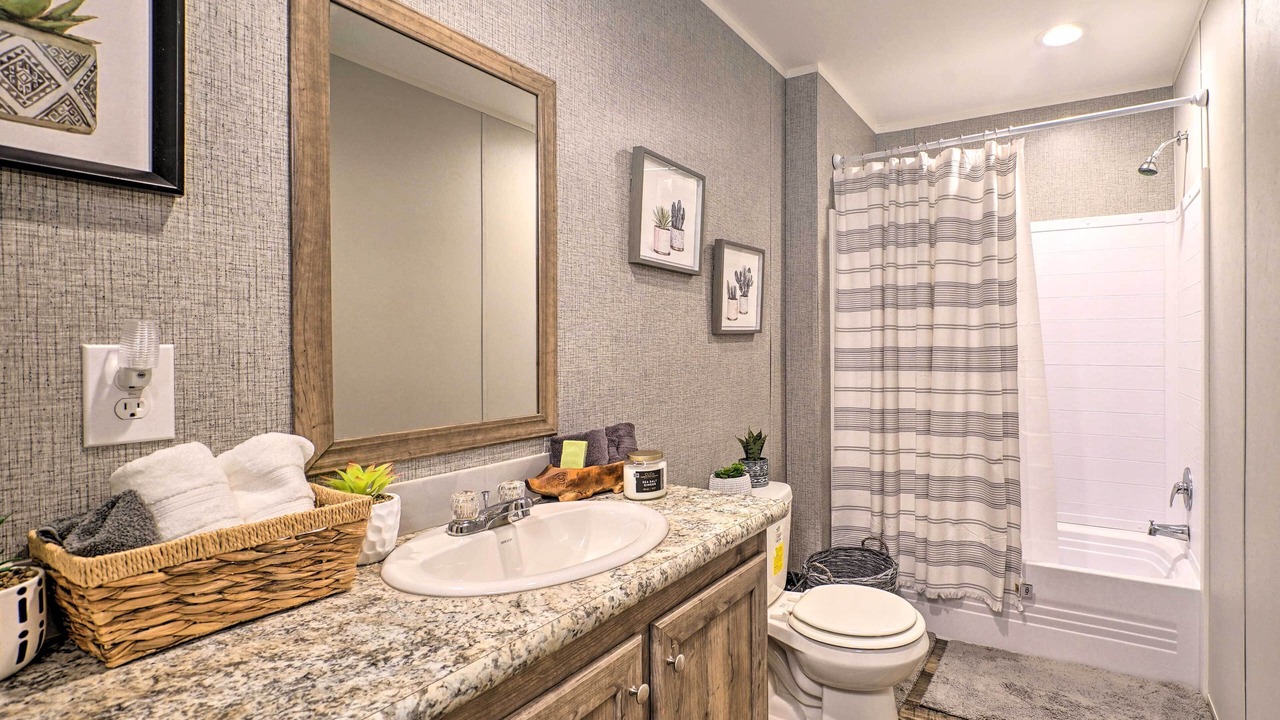 Photo of Bathroom in Tuskahoma