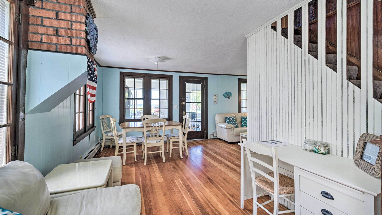 Photo of Livingroom in Hilton