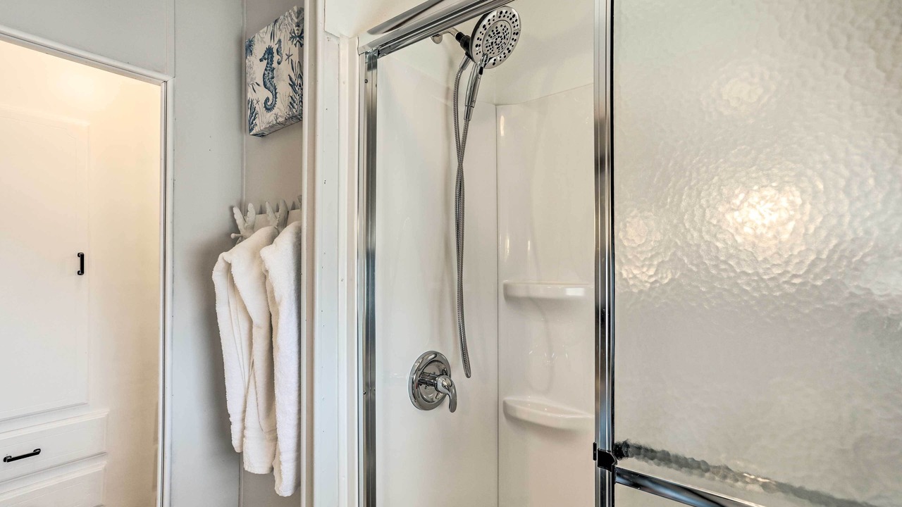 Photo of Bathroom in Nettles Island