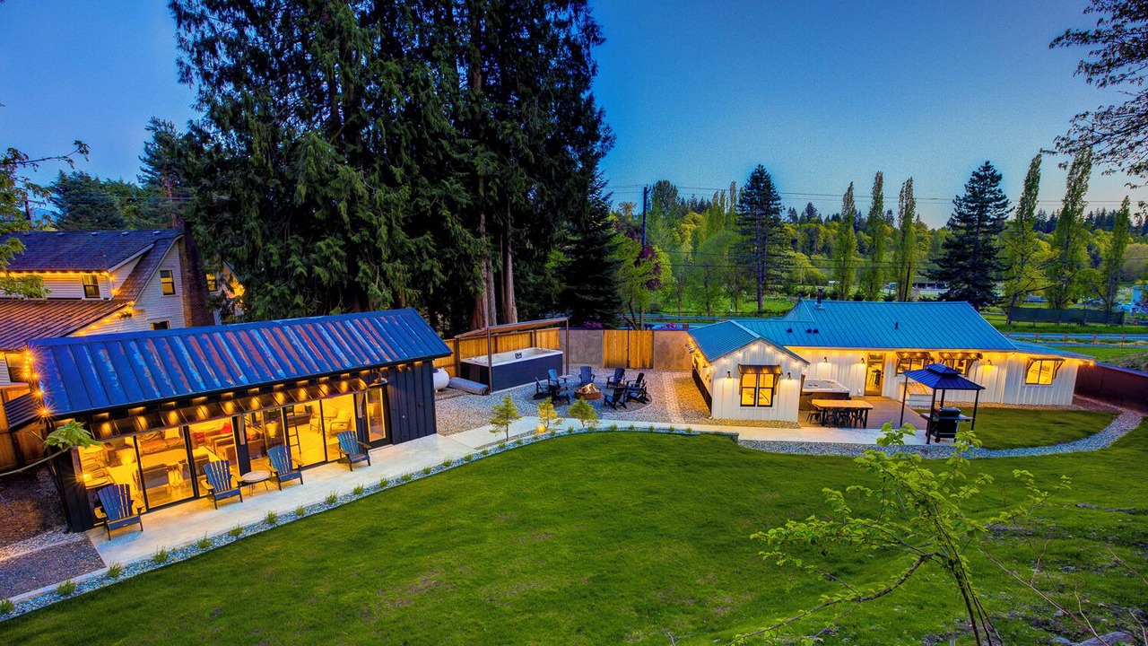 Photo of Outdoor in Monroe