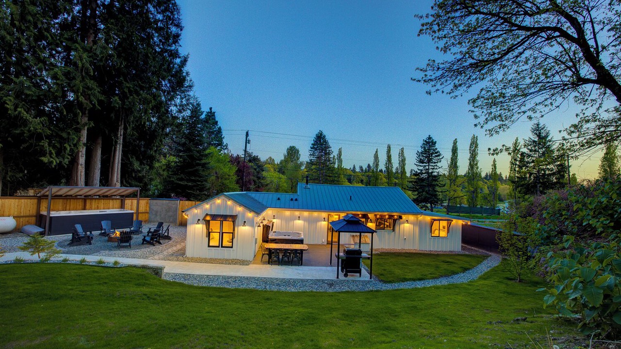 Photo of Outdoor in Monroe