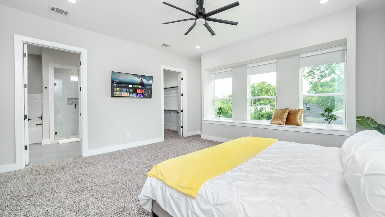 Photo of Bedroom in West Dallas