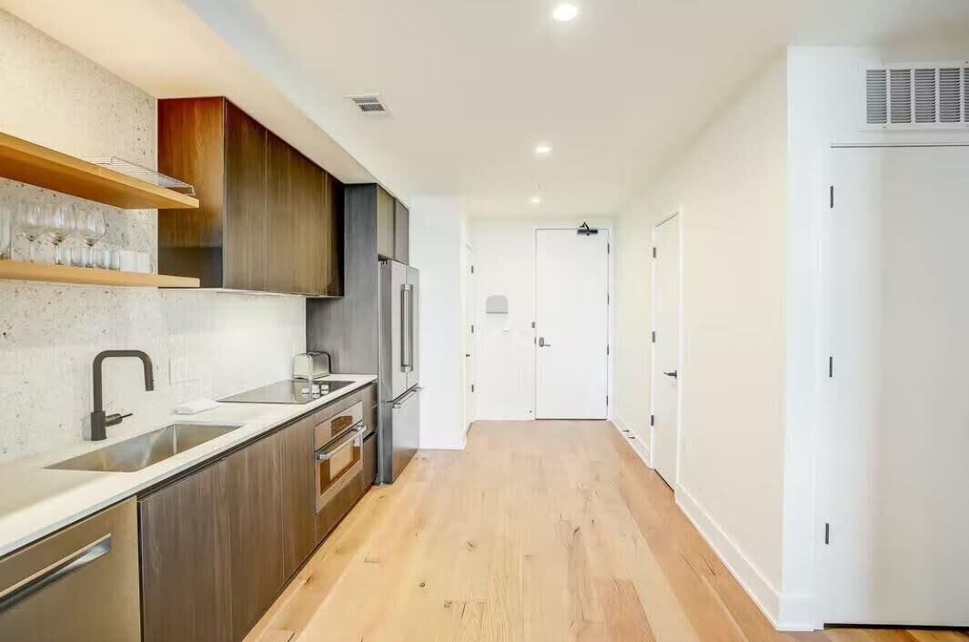 Photo of Kitchen in Rainey Street Historic District