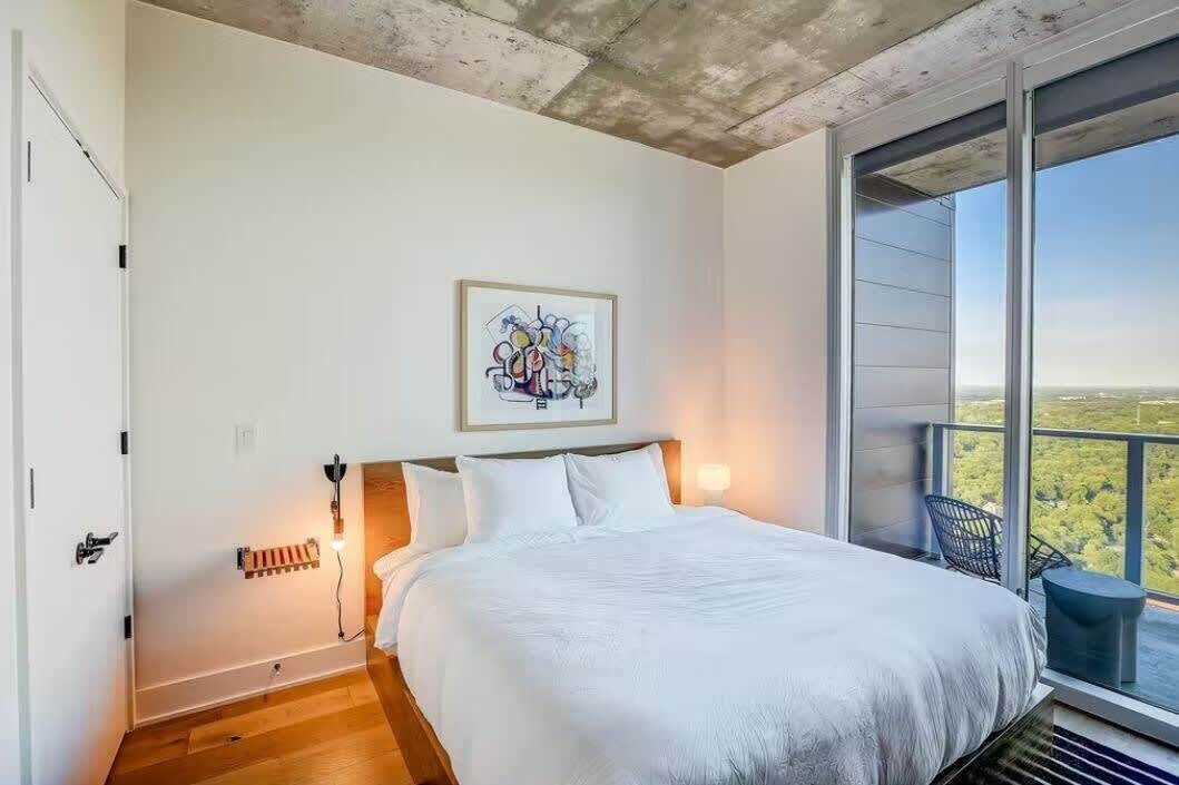 Photo of Bedroom in Rainey Street Historic District