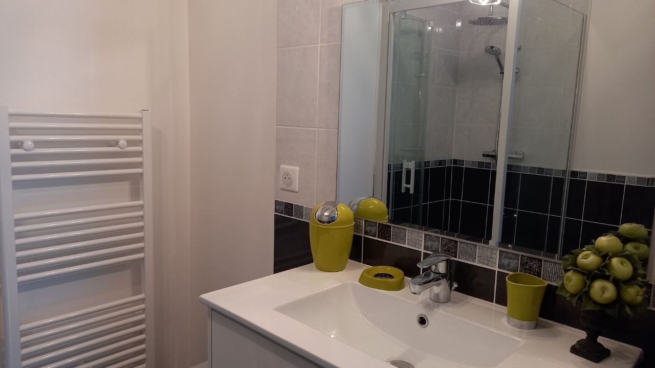 Photo of Bathroom in Cere-la-Ronde