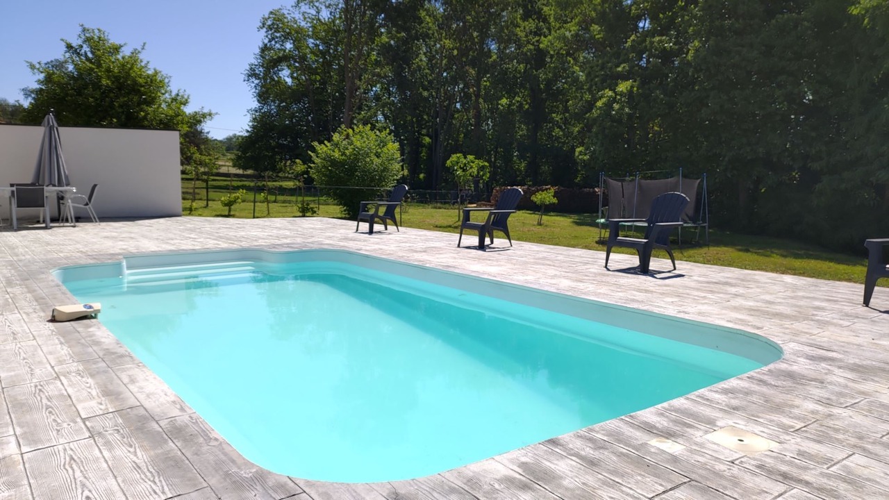 Photo of Outdoor in Villeneuve-de-Riviere