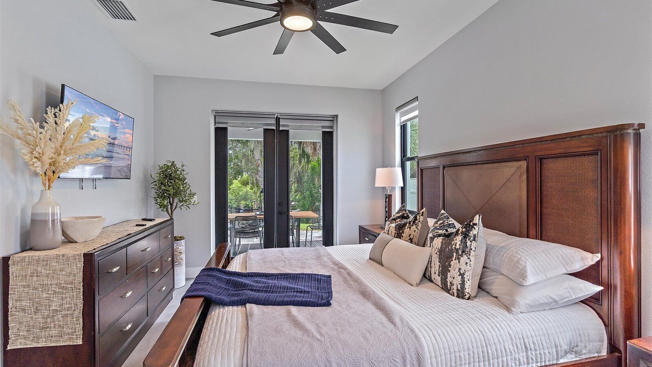 Photo of Bedroom in Bradenton