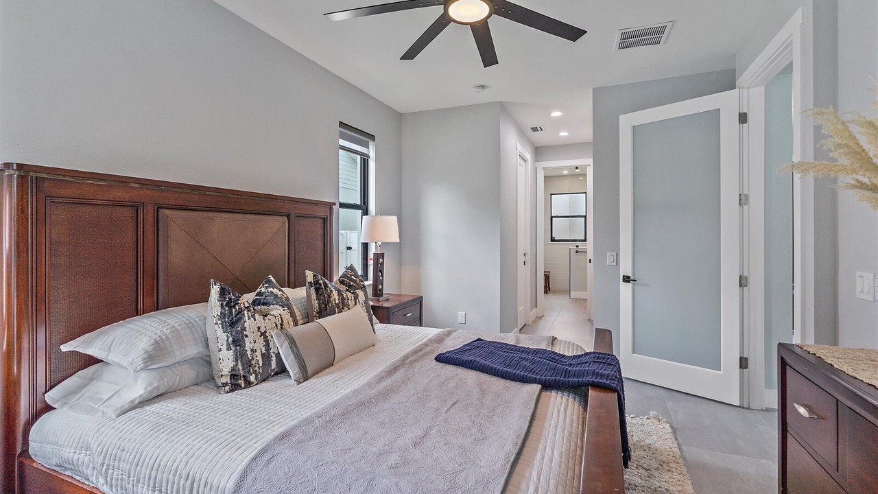 Photo of Bedroom in Bradenton