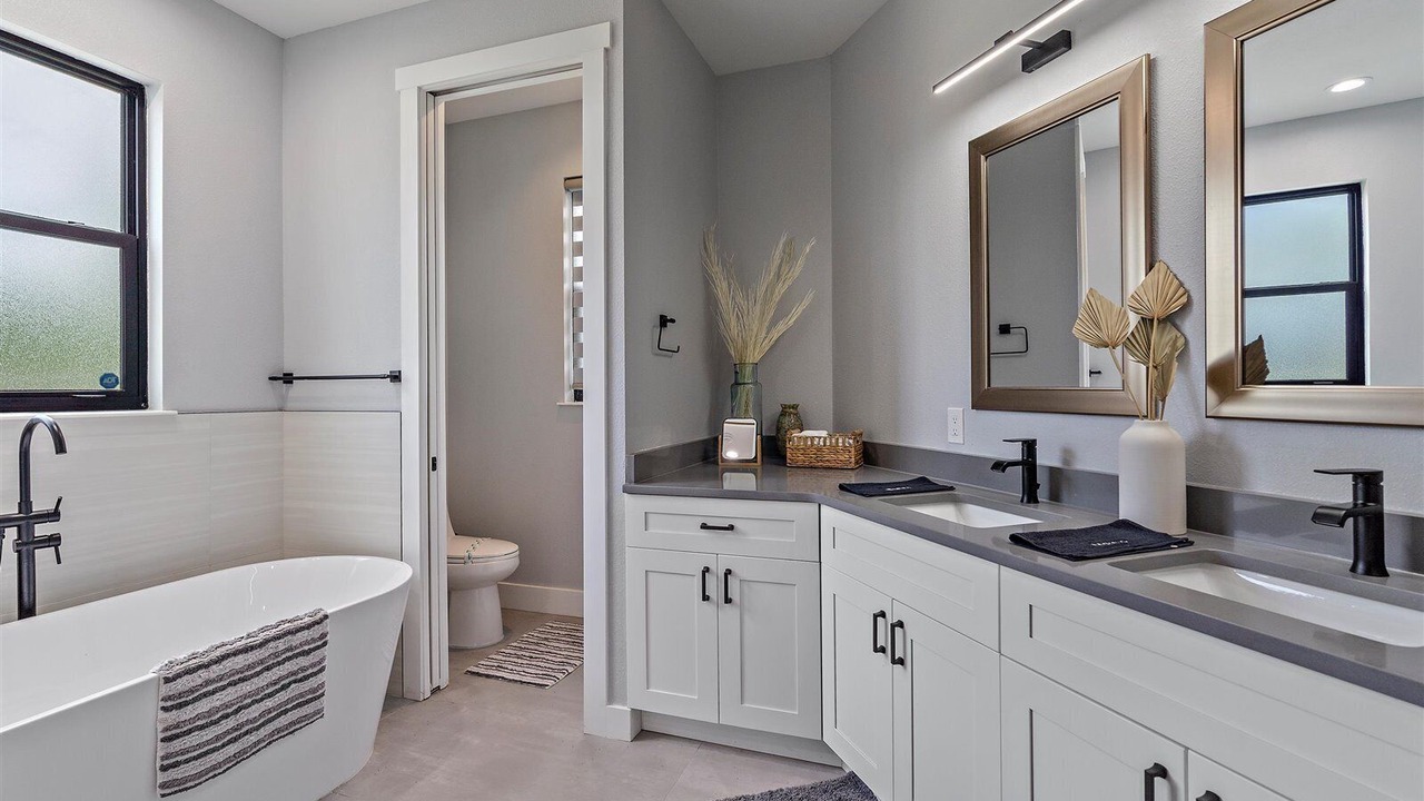 Photo of Bathroom in Bradenton