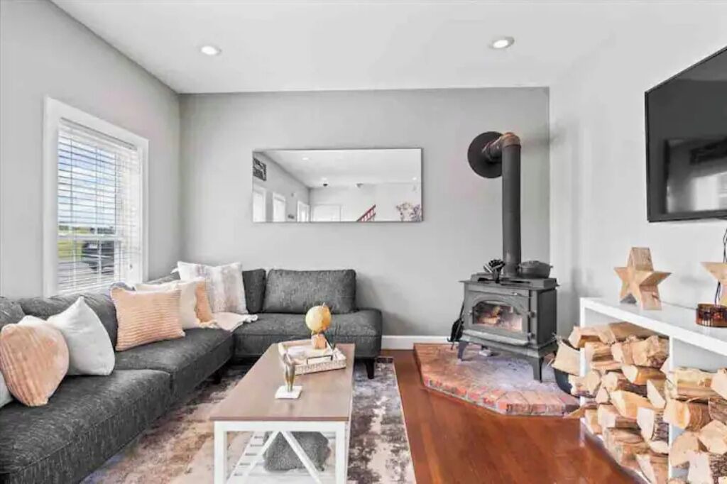 Photo of Livingroom in Canandaigua