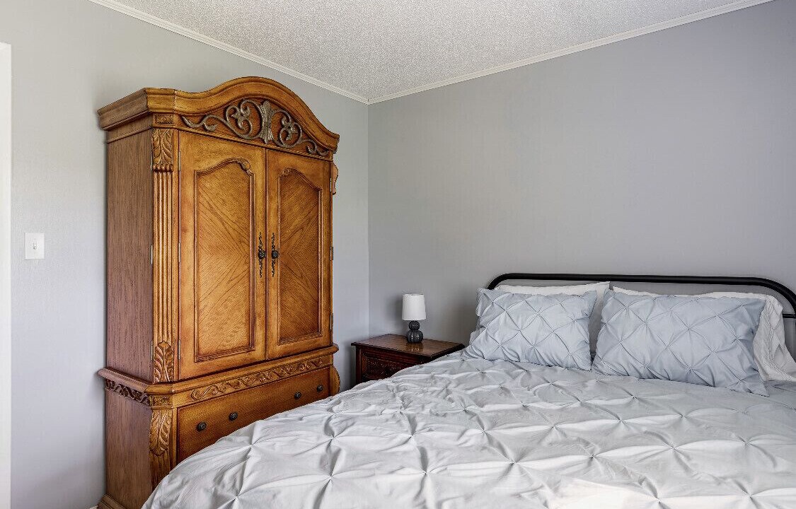 Photo of Bedroom in Flat Rock