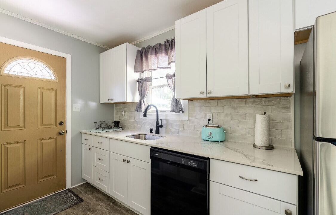 Photo of Kitchen in Flat Rock