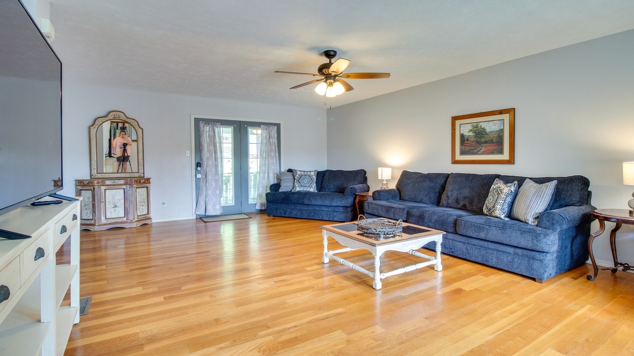 Photo of Bedroom in Flippin