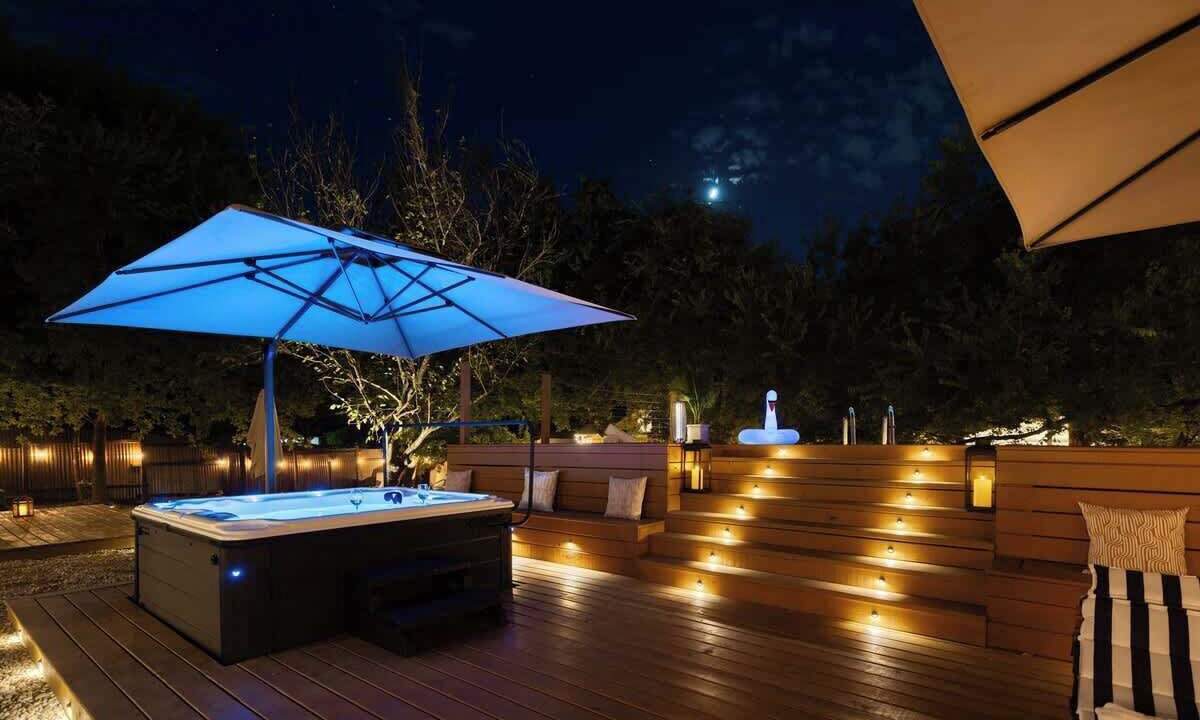Photo of Patio Balcony in Franklin Park