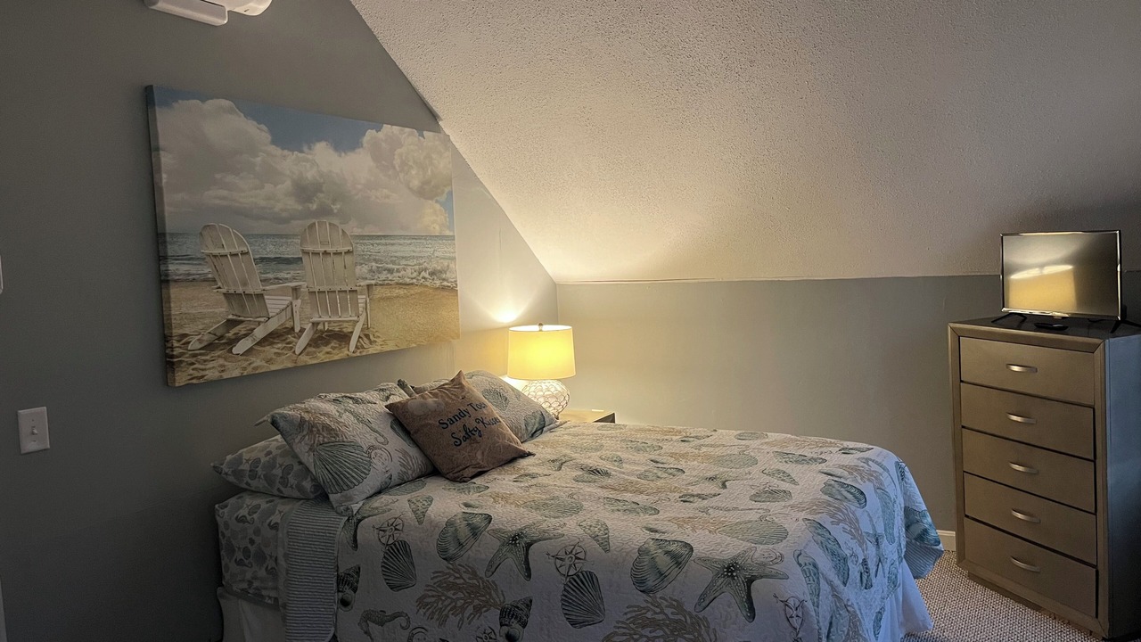 Photo of Bedroom in Salisbury Beach