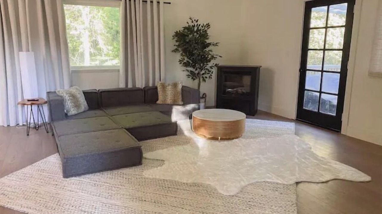 Photo of Livingroom in Little River