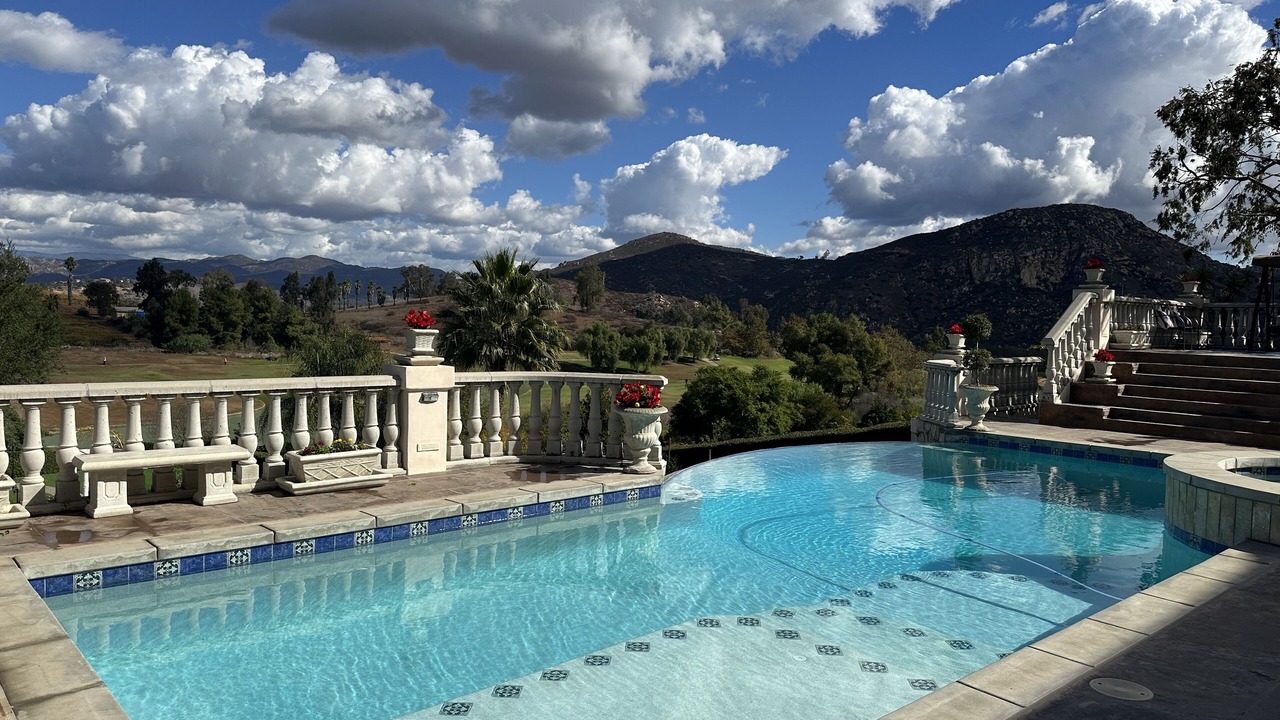 Photo of Outdoor in Kit Carson