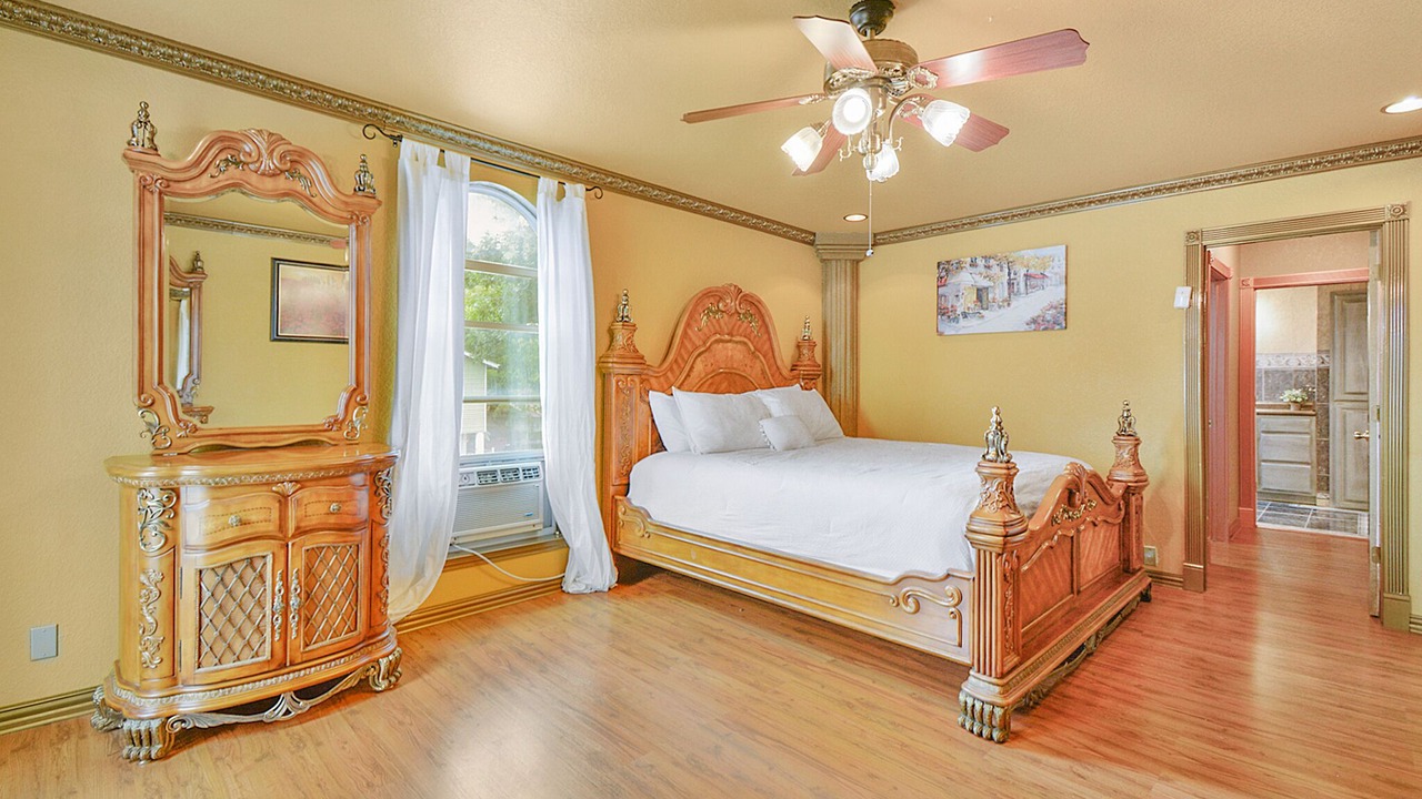 Photo of Bedroom in Southside