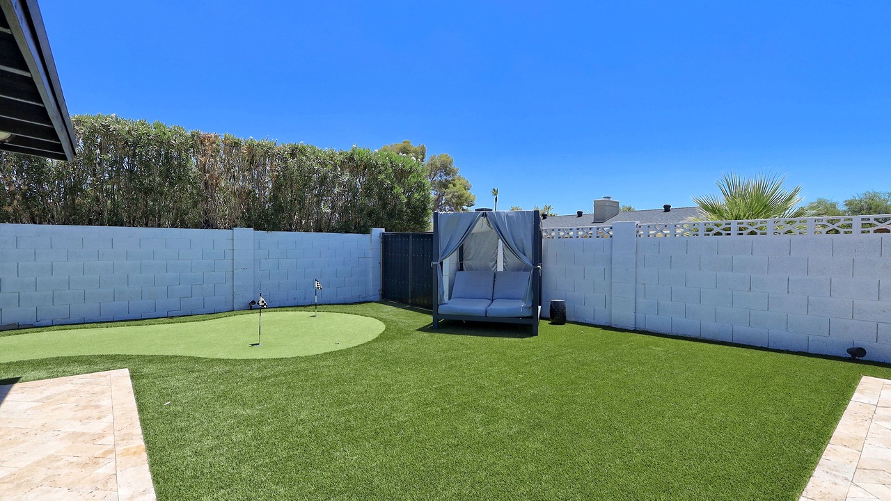 Photo of Outdoor in Scottsdale Highlands Estates No. 03