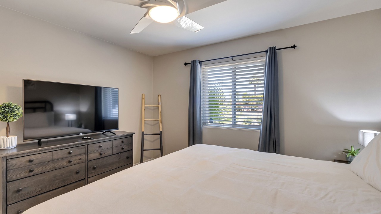Photo of Bedroom in Scottsdale Highlands Estates No. 03