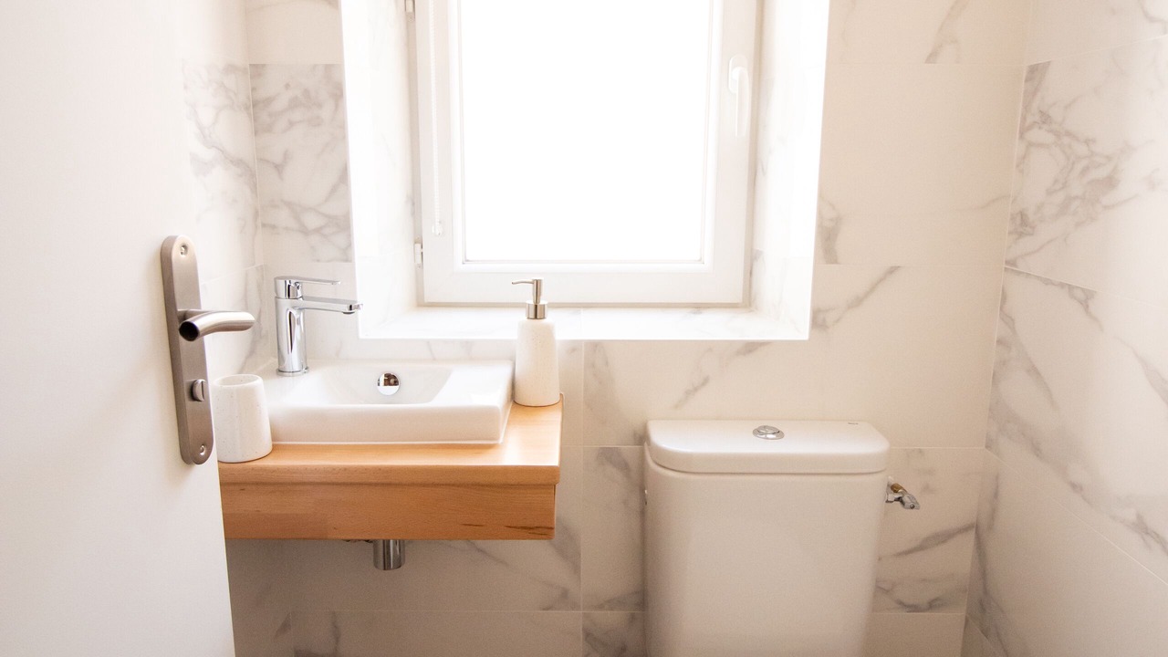 Photo of Bathroom in La Ferte-sous-Jouarre