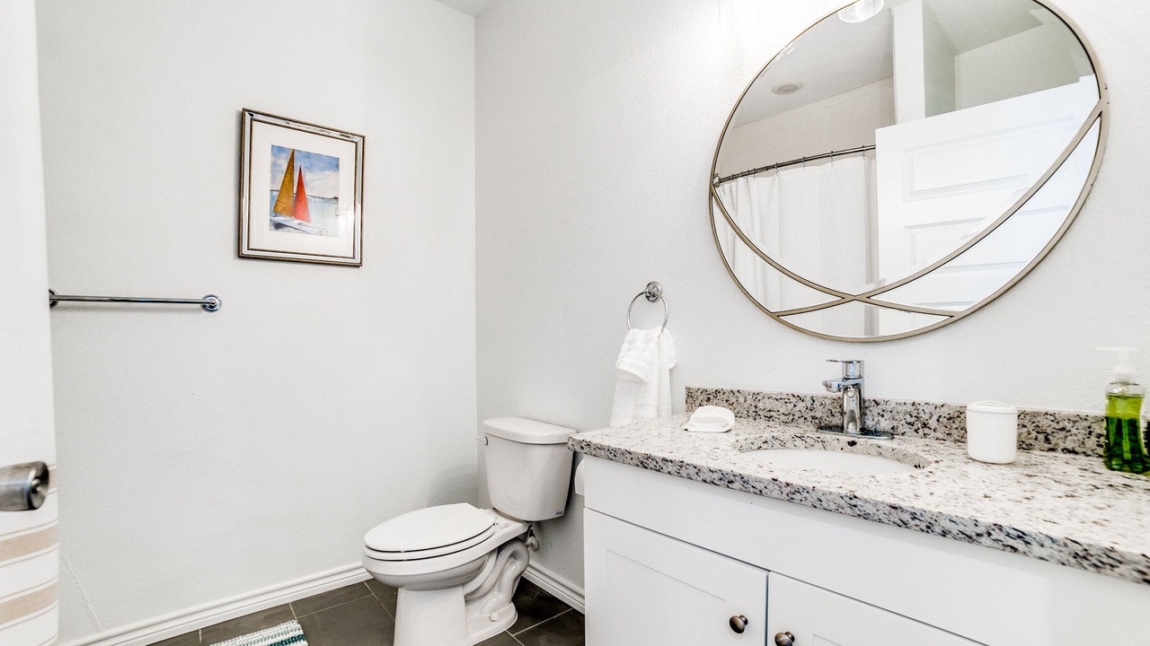 Photo of Bathroom in Uptown
