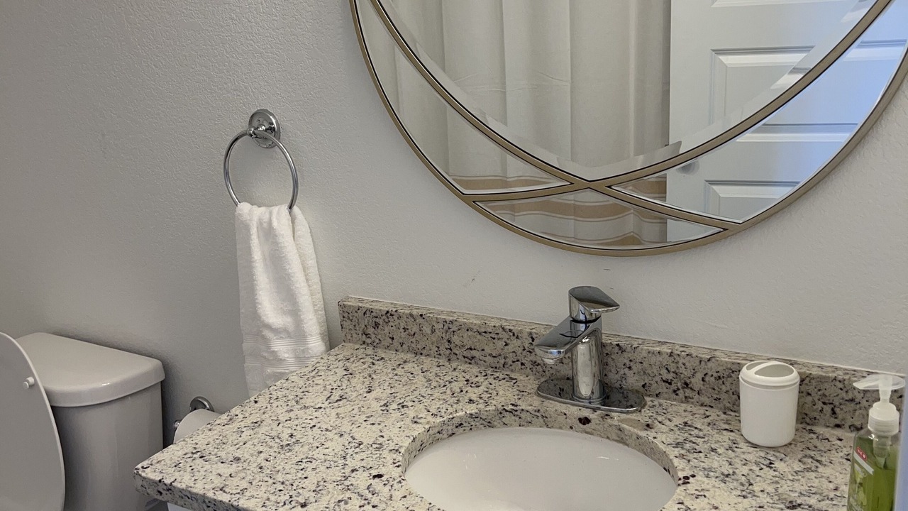 Photo of Bathroom in Uptown