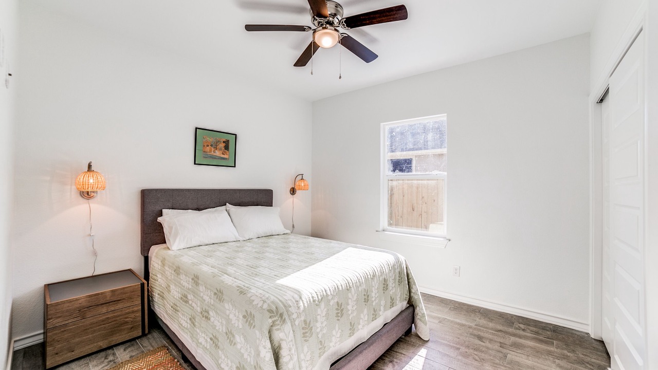 Photo of Bedroom in Uptown
