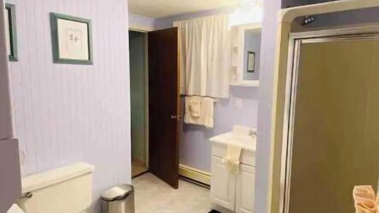 Photo of Bathroom in Beech Mountain