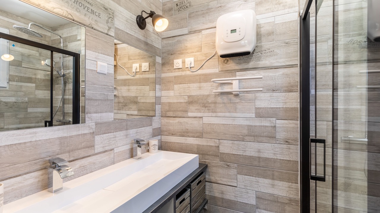 Photo of Bathroom in Pougnadoresse